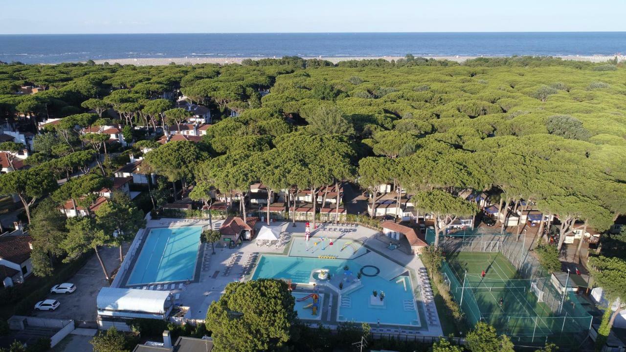 Victoria Mobilehome In Camping Mare E Pineta Lido di Spina Eksteriør billede