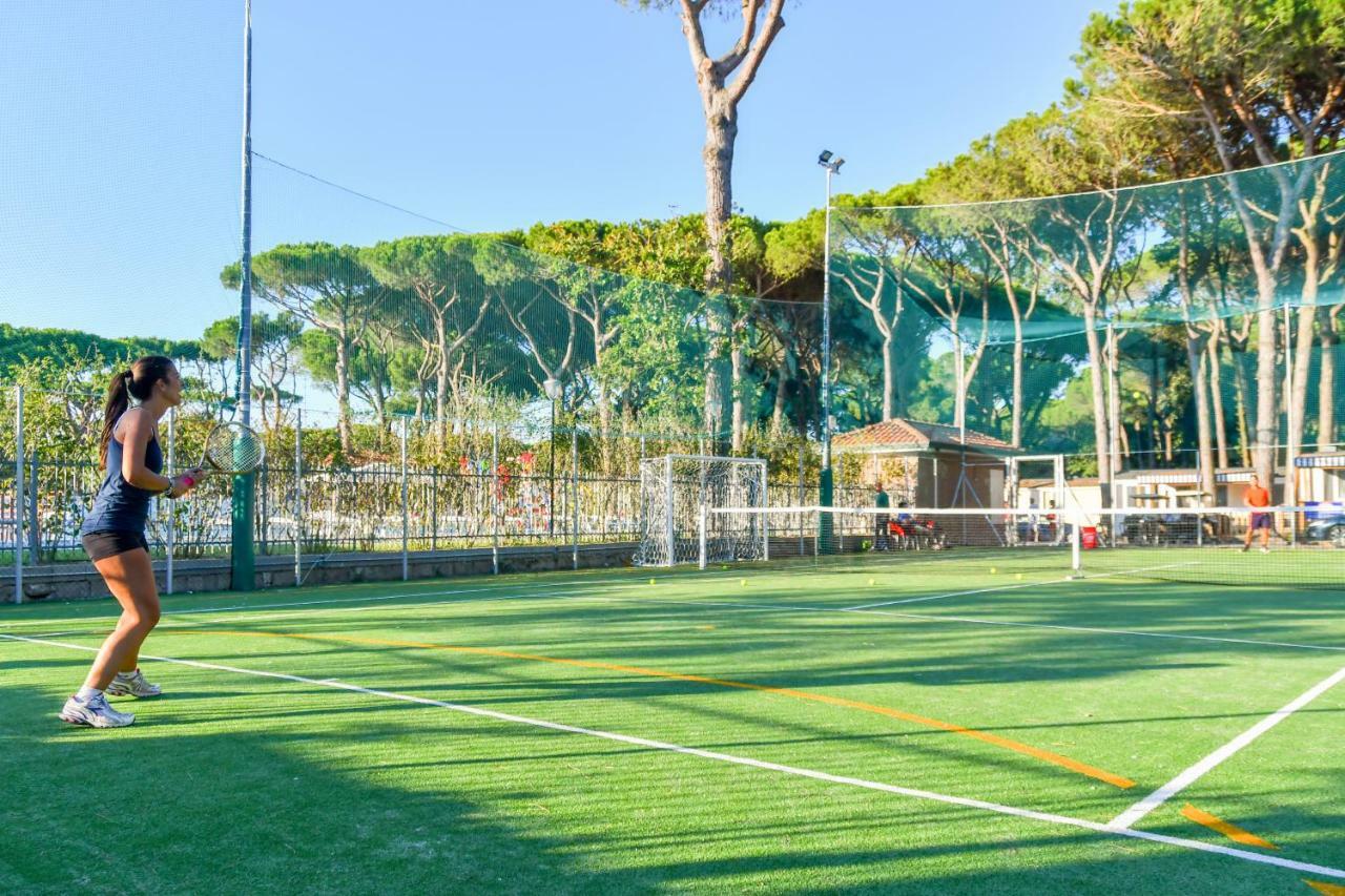 Victoria Mobilehome In Camping Mare E Pineta Lido di Spina Eksteriør billede